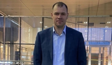 С юбилеем Владимир Певнев